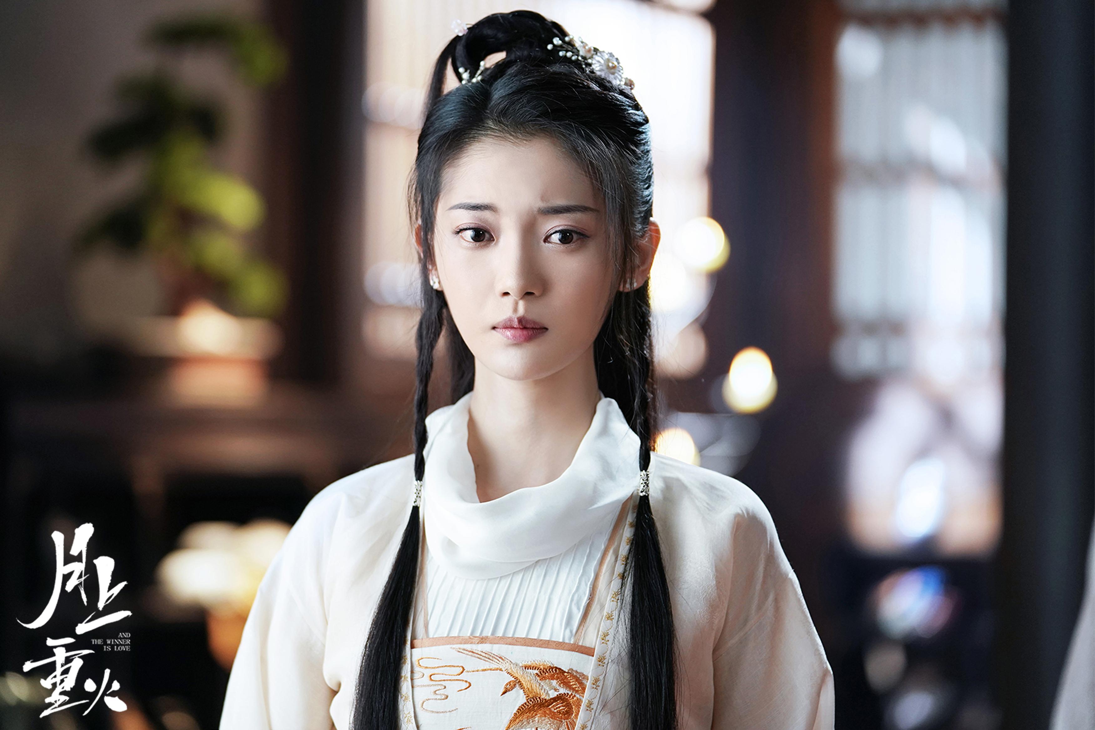 如何评价罗云熙陈钰琪主演的电视剧月上重火