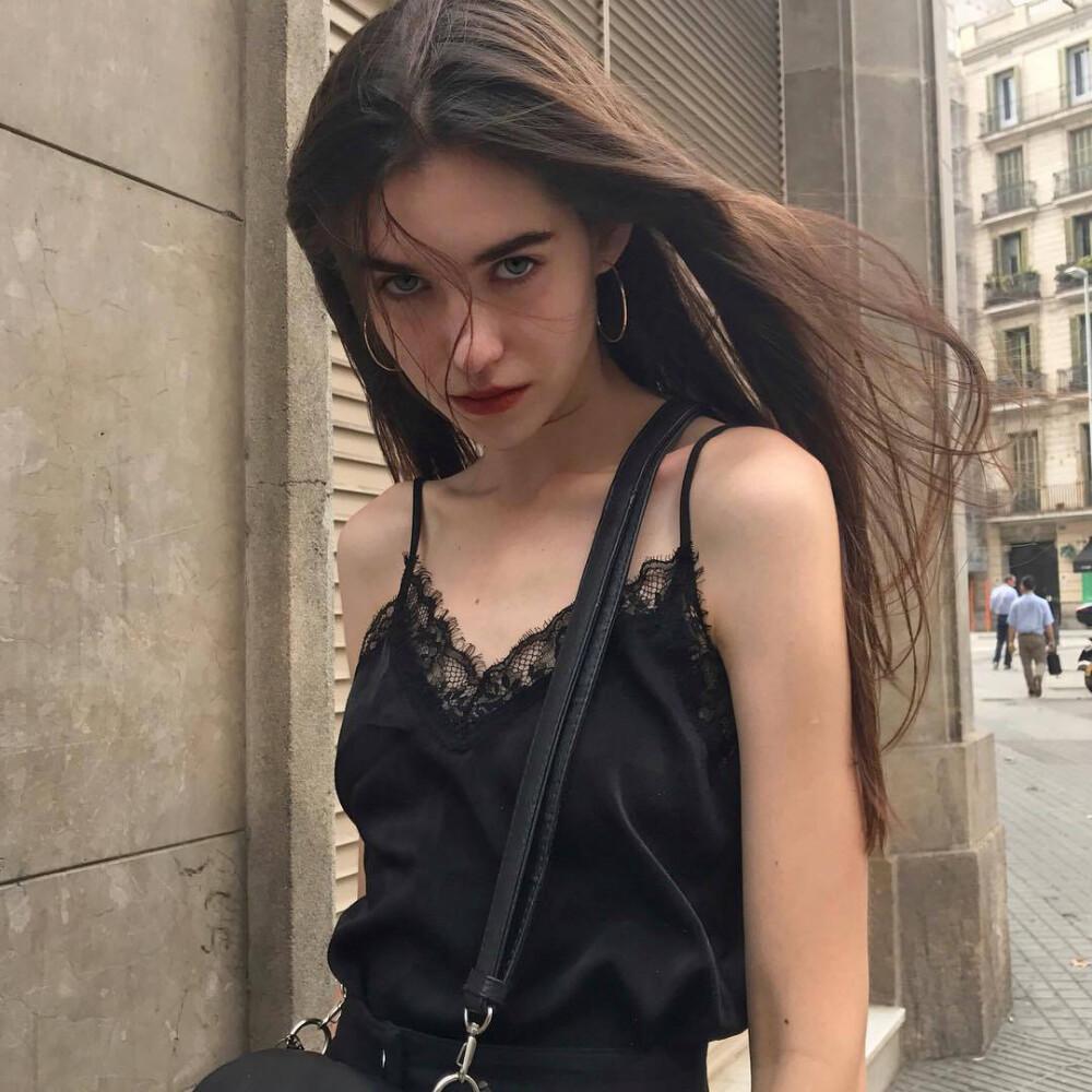 有哪些高级帅气女生头像