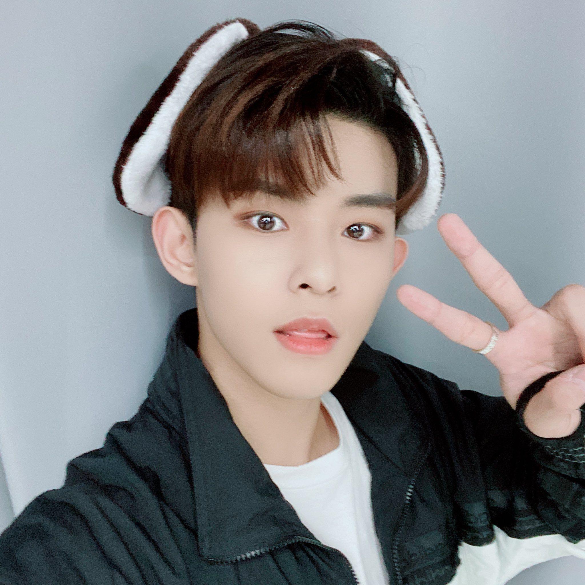 有没有长得帅的南韩男爱豆或者组合?求推荐? - 知乎