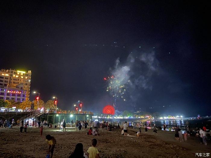 指南者阳江沙扒湾一场沙滩烟花的盛宴