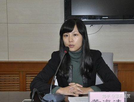 她是中国最美女市长30岁工作9年任市长家里古董瓷器一大堆