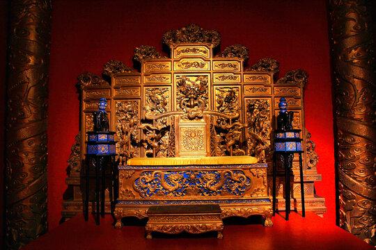皇位之谜：古代君王为何不愿将皇位传给女儿？ - 知乎