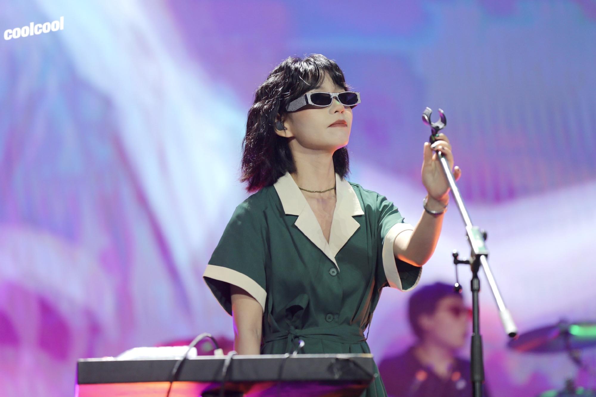 你们怎样评价房东的猫主唱王心怡的颜值呢? - 知乎