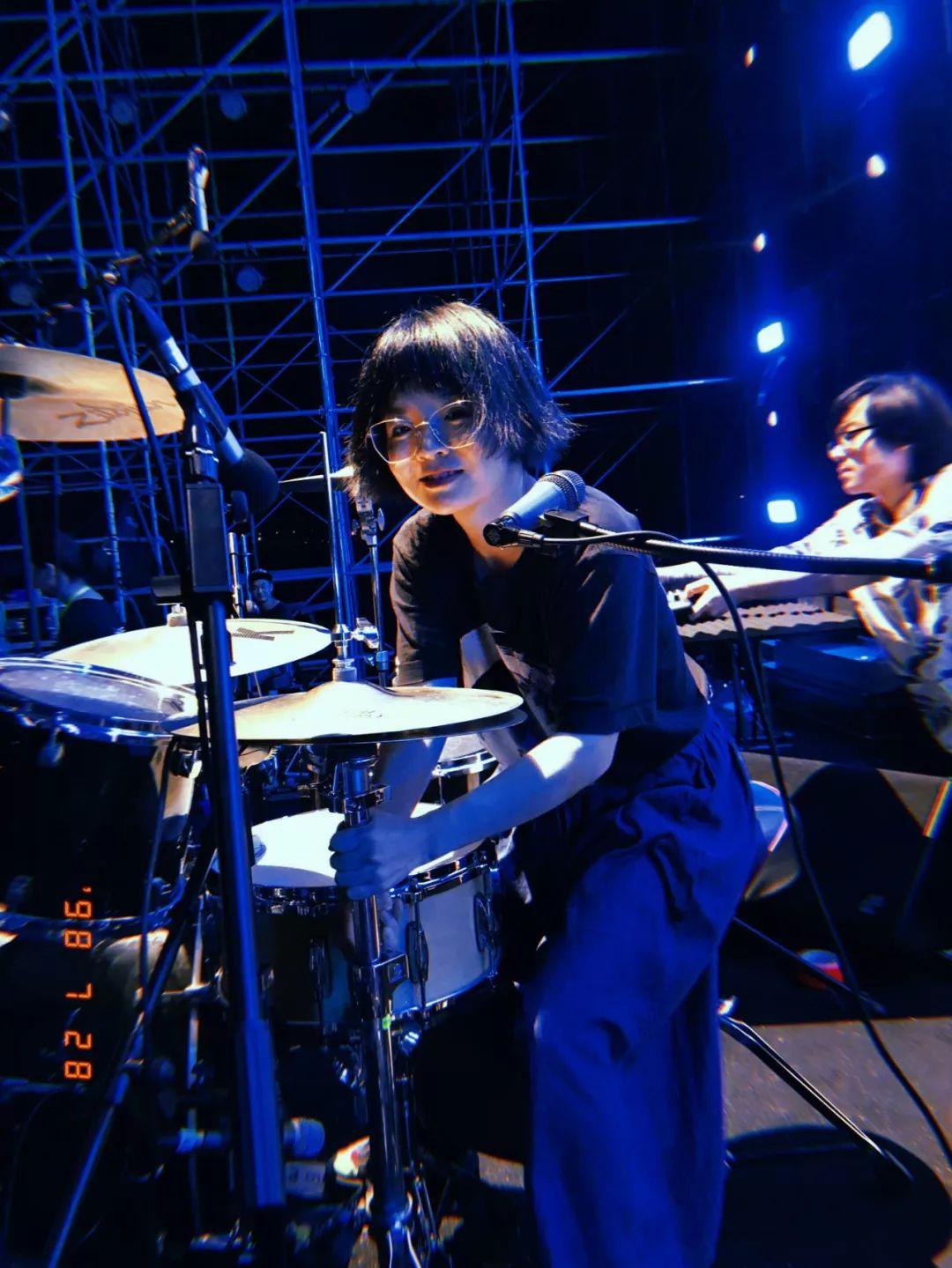 刺猬乐队的石璐是一个什么样的女孩?