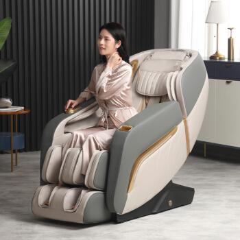 总觉得心力交瘁,然后爸妈也跟着忙前忙后,还要帮忙带家里的牛魔王