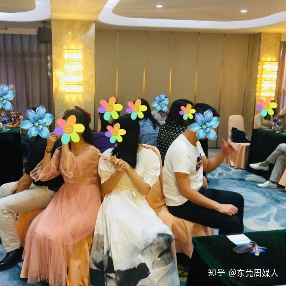 东莞周媒人:想多玩几年,请问晚婚晚育好吗? - 知乎