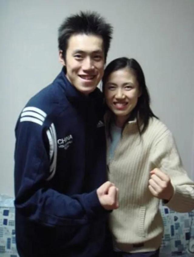 炮姐周苏红照顾瘫痪丈夫5年为何突然改嫁大10岁富豪