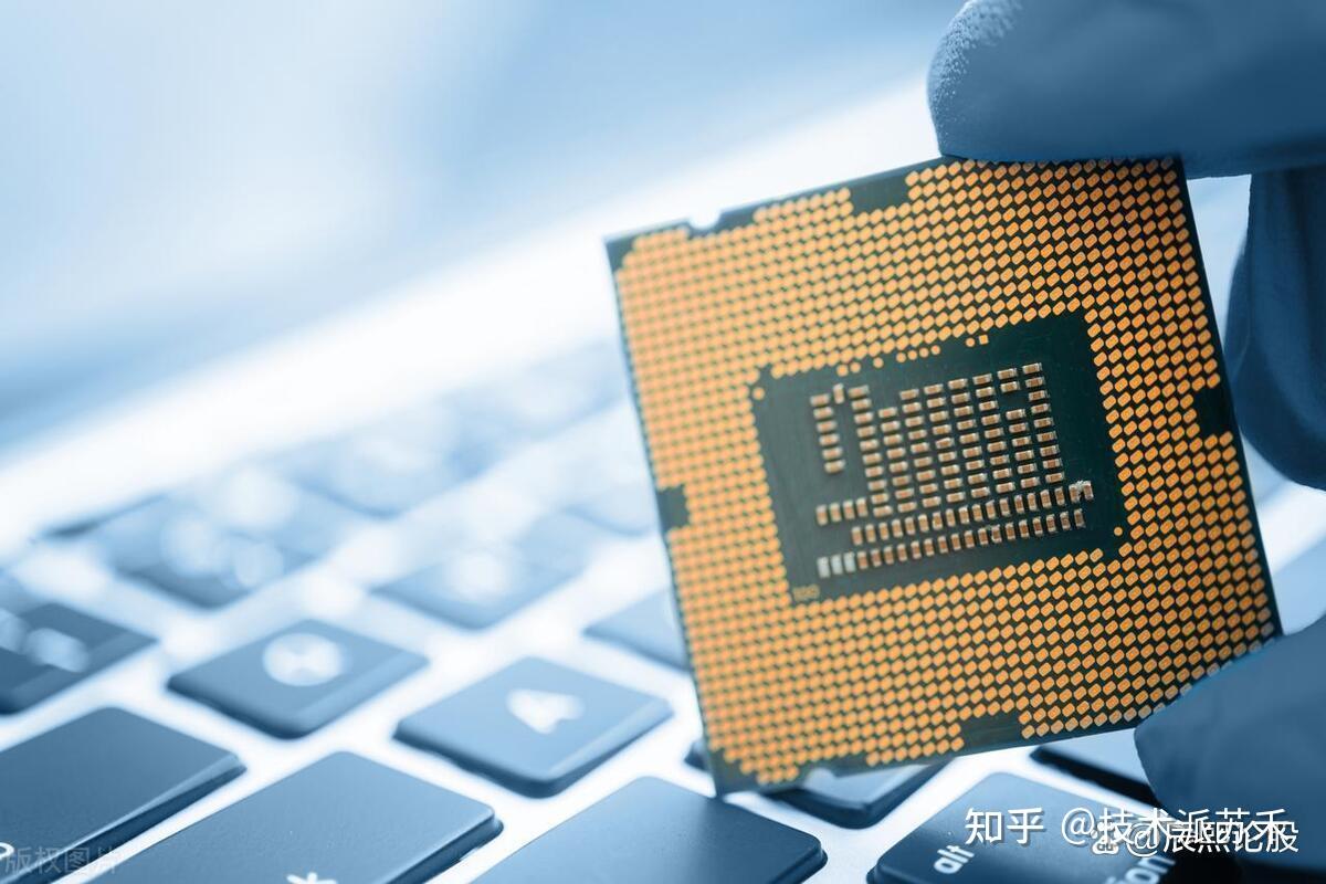 "光子芯片 cpo概念"第一黑马股,机构满仓86亿,未来涨幅有望超100%