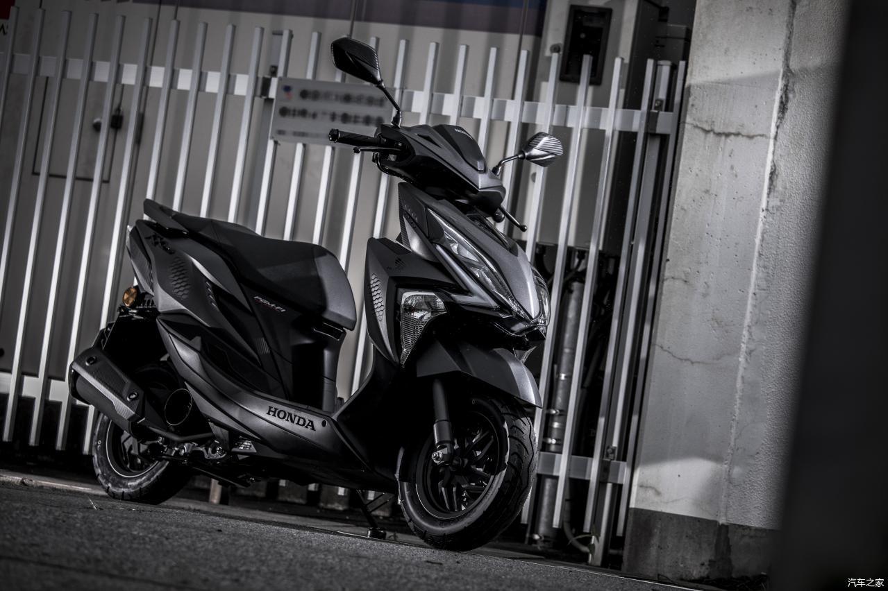 万元级小踏板绝佳之选新大洲本田裂行rx125