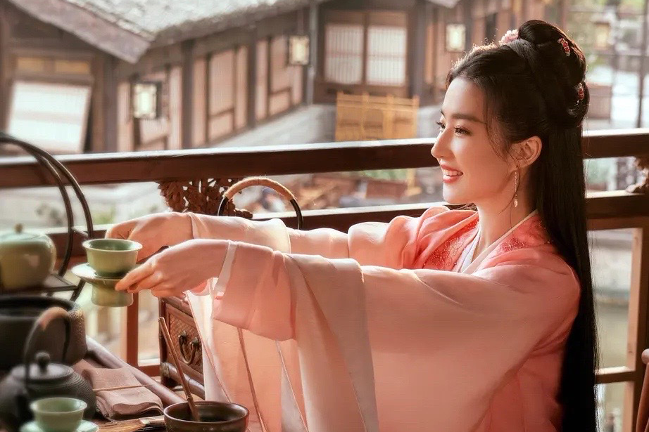 若是用影视剧中的古装美人来形容普洱茶,你认为哪位古装美人与哪座山