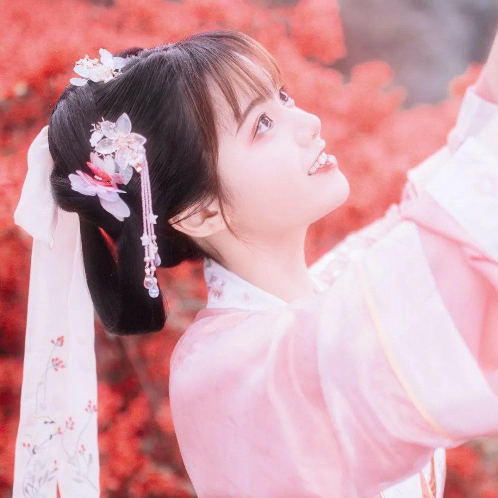 有什么好看到爆炸的古风女头像