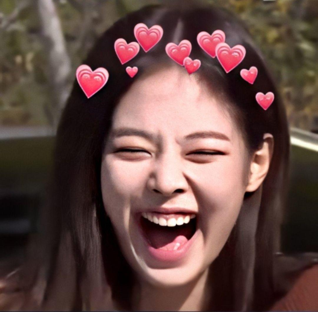 有没有blackpink成员金珍妮适合作头像的照片