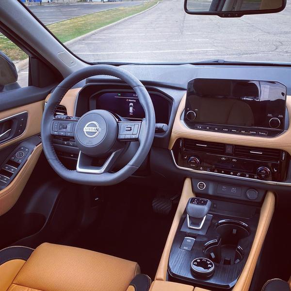 时尚精致的家用suv之选海外实拍全新日产奇骏 知乎