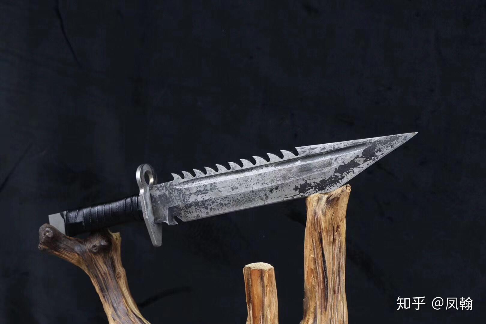 对抗丧尸最好的冷兵器是什么?