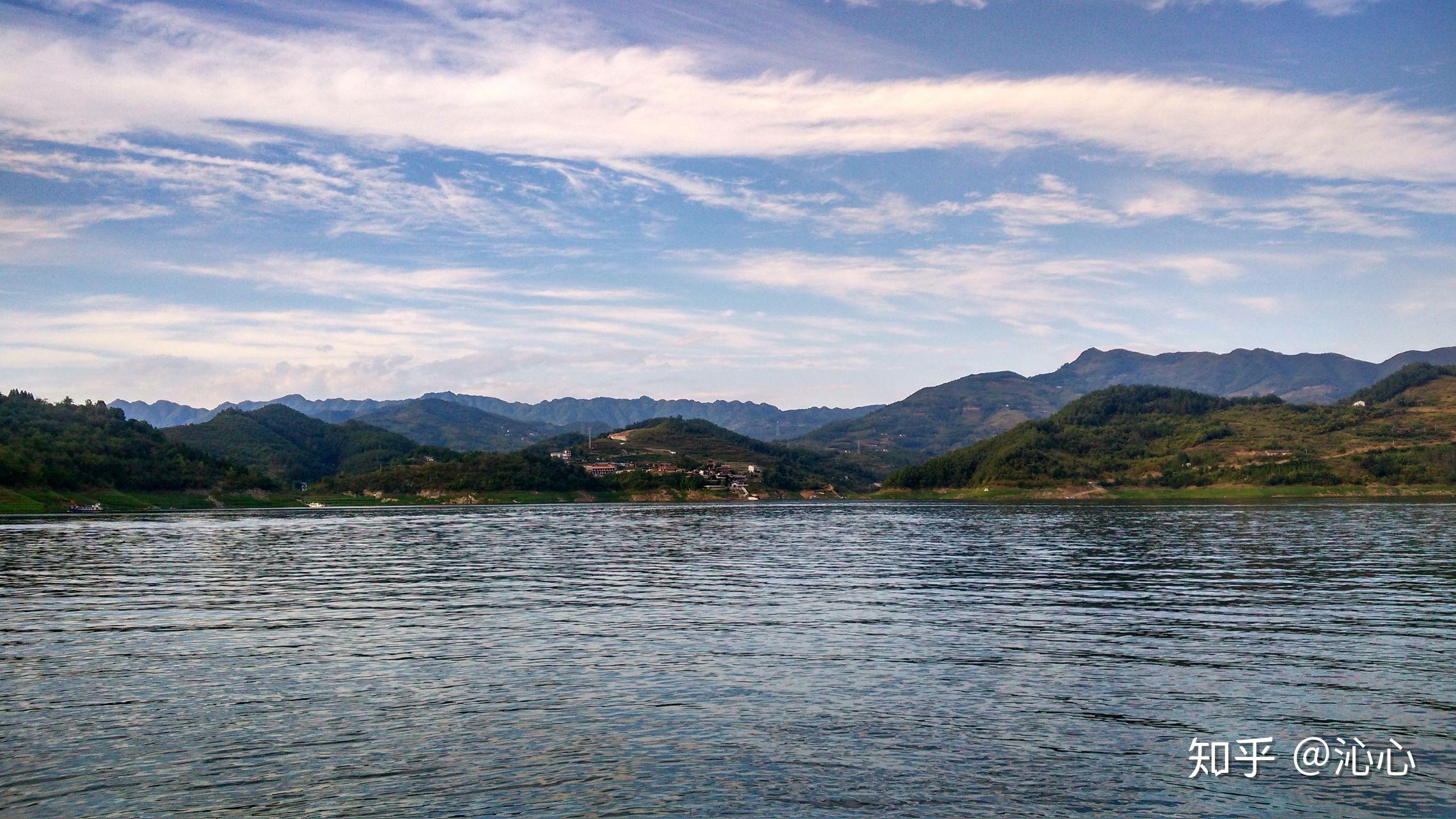 汉江之畔依水而居安康