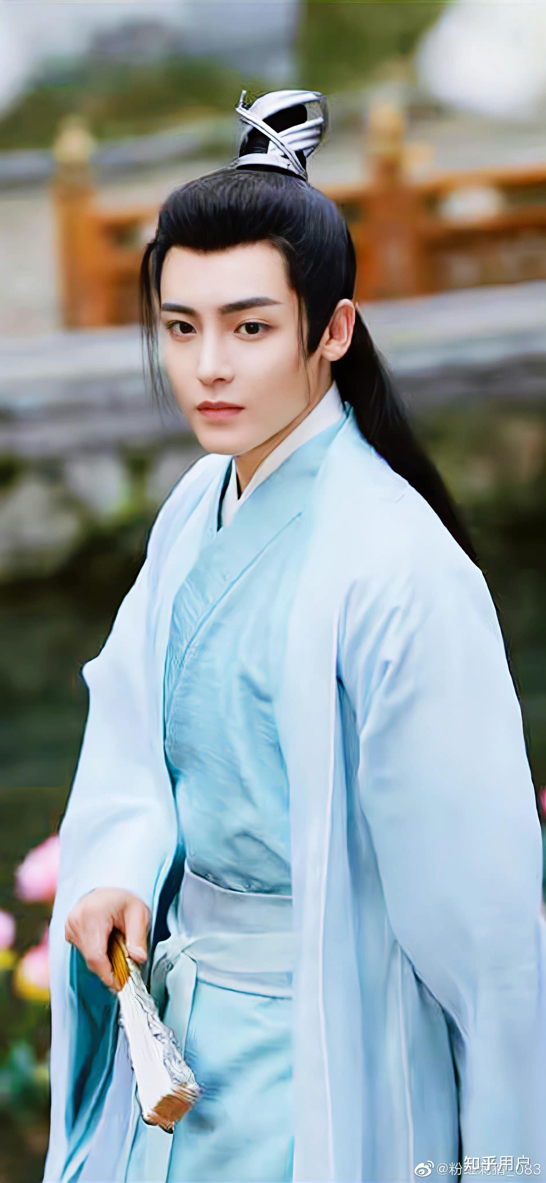 你觉得哪个男演员的古装扮相很绝? - 知乎
