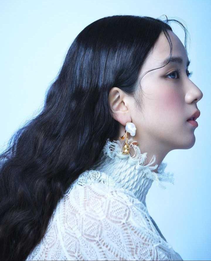 来吧家人们能不能用jisoo的神图砸死我? - 知乎