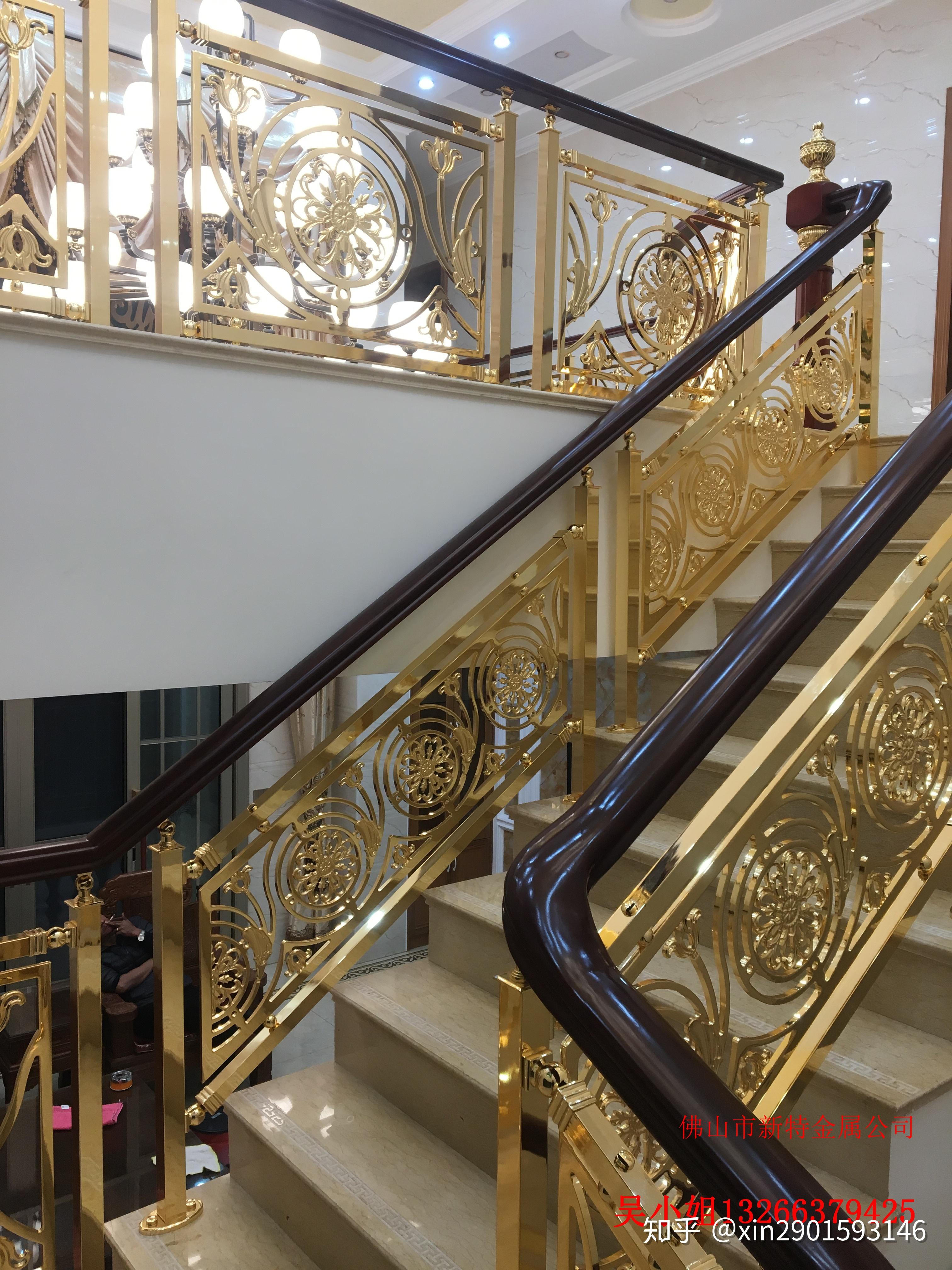 慢慢喜欢上休闲式铜艺雕刻楼梯扶手
