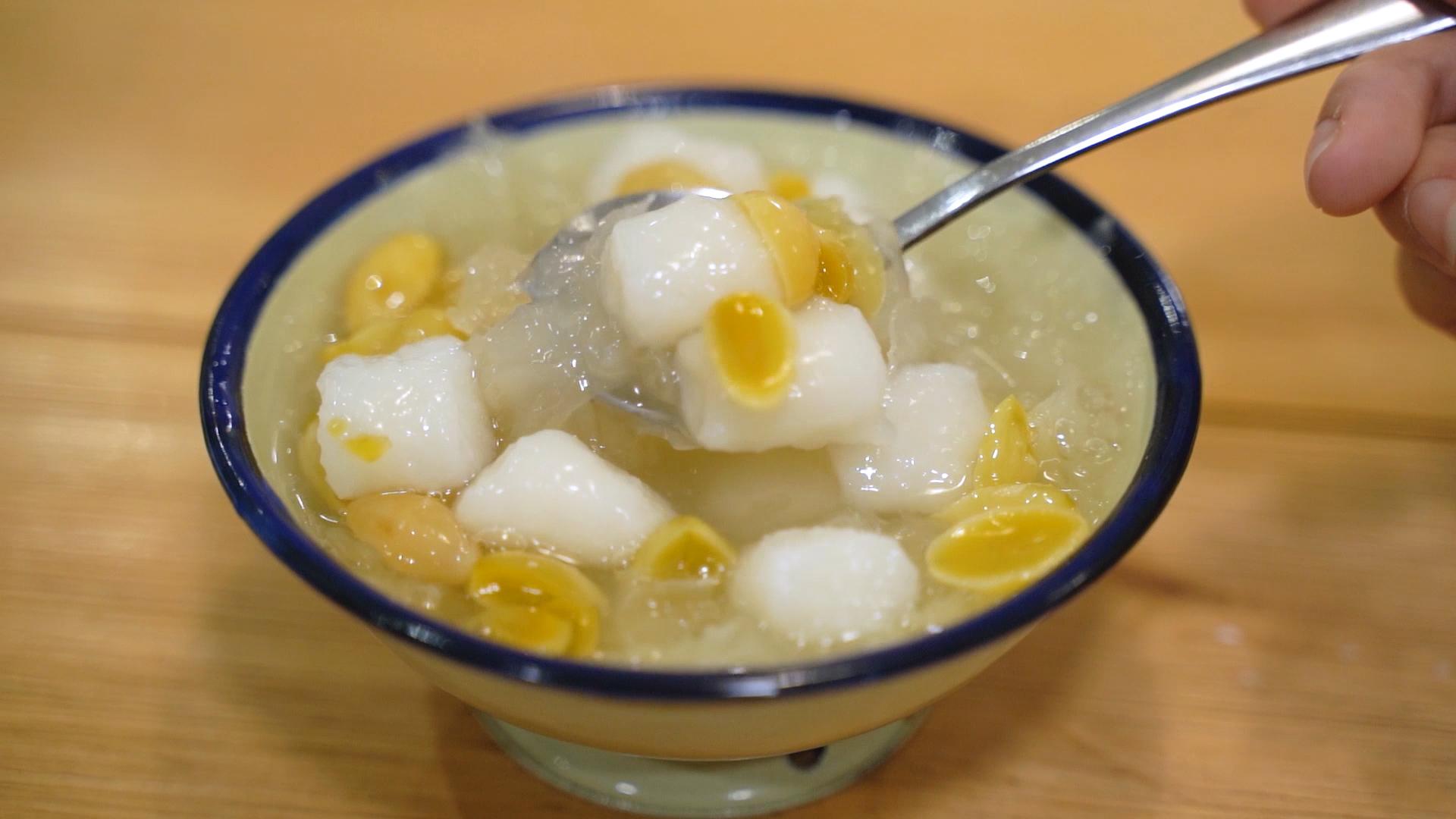 甜蜜暴击 | 翻沙芋条,姜薯丸白果雪耳.佛山这家特色甜品店不容错过