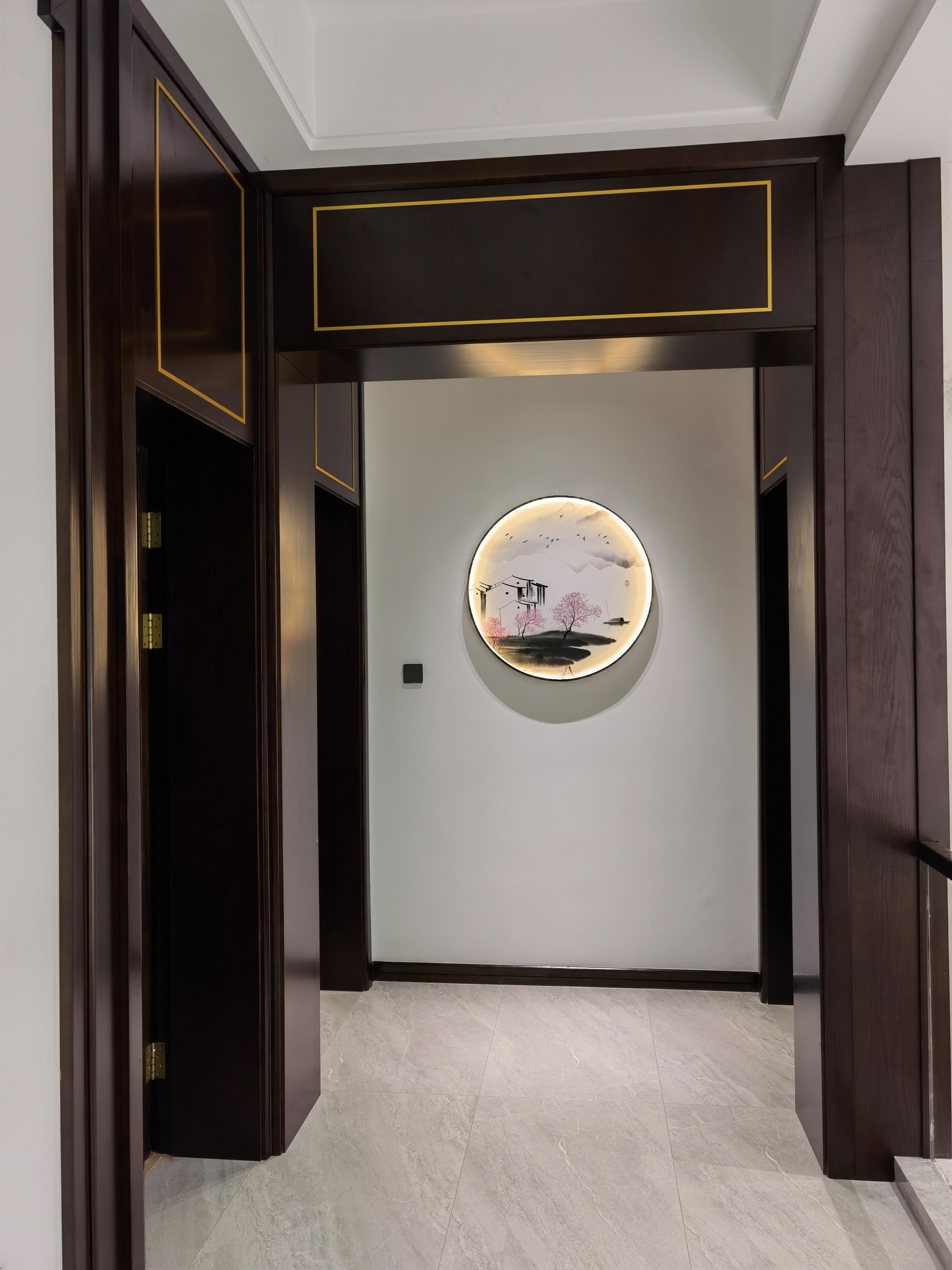 玄关方,是规矩,是框架,是做人之道;圆,是圆融,是老练,是处世之道.