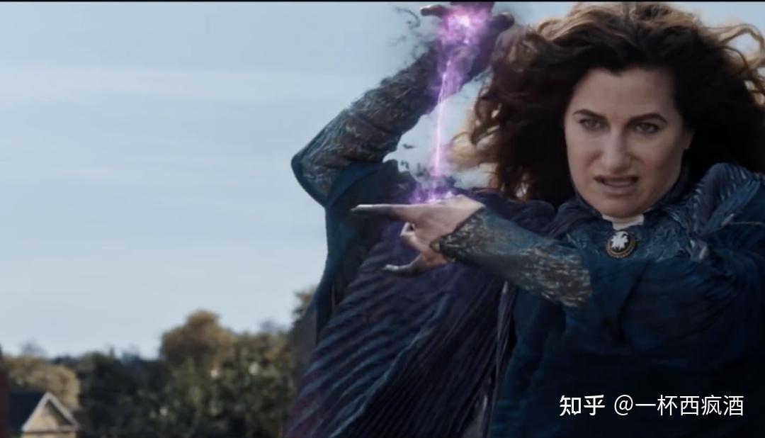 旺达幻视中反派魔女阿加莎的先锋时尚blackdipdyedfingers