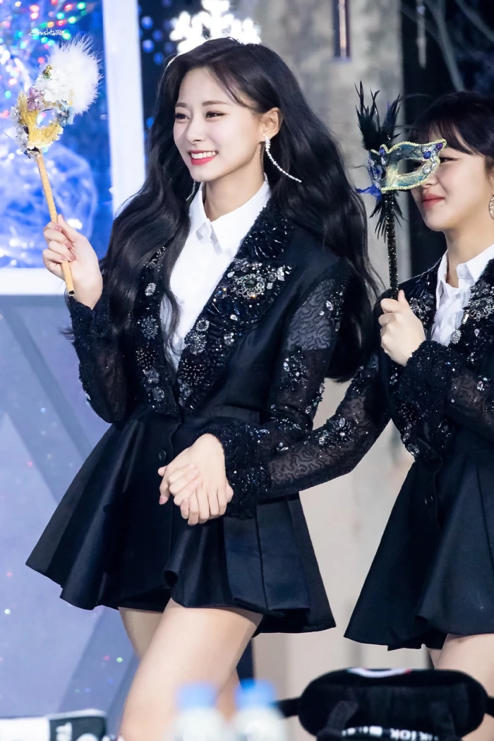 redvelvet裴珠泫好看还是twice周子瑜好看啊