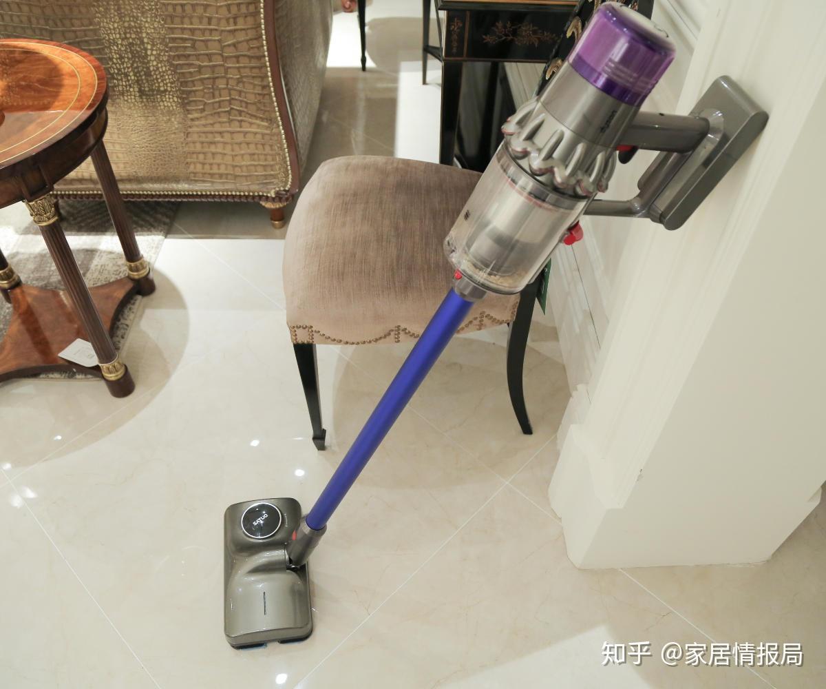 家居清洁好帮手戴森吸尘器洒拖