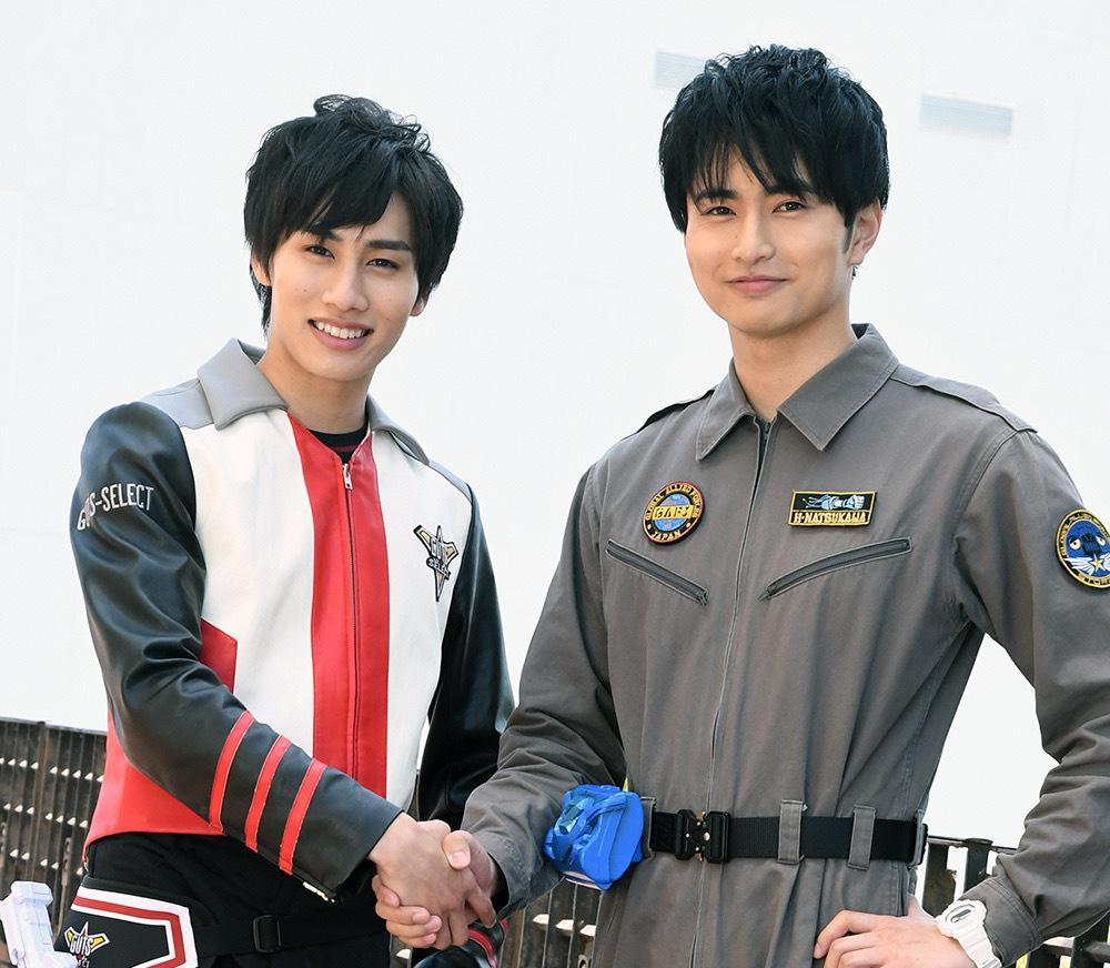 如何评价寺坂赖我在电视剧特利迦奥特曼中的表现