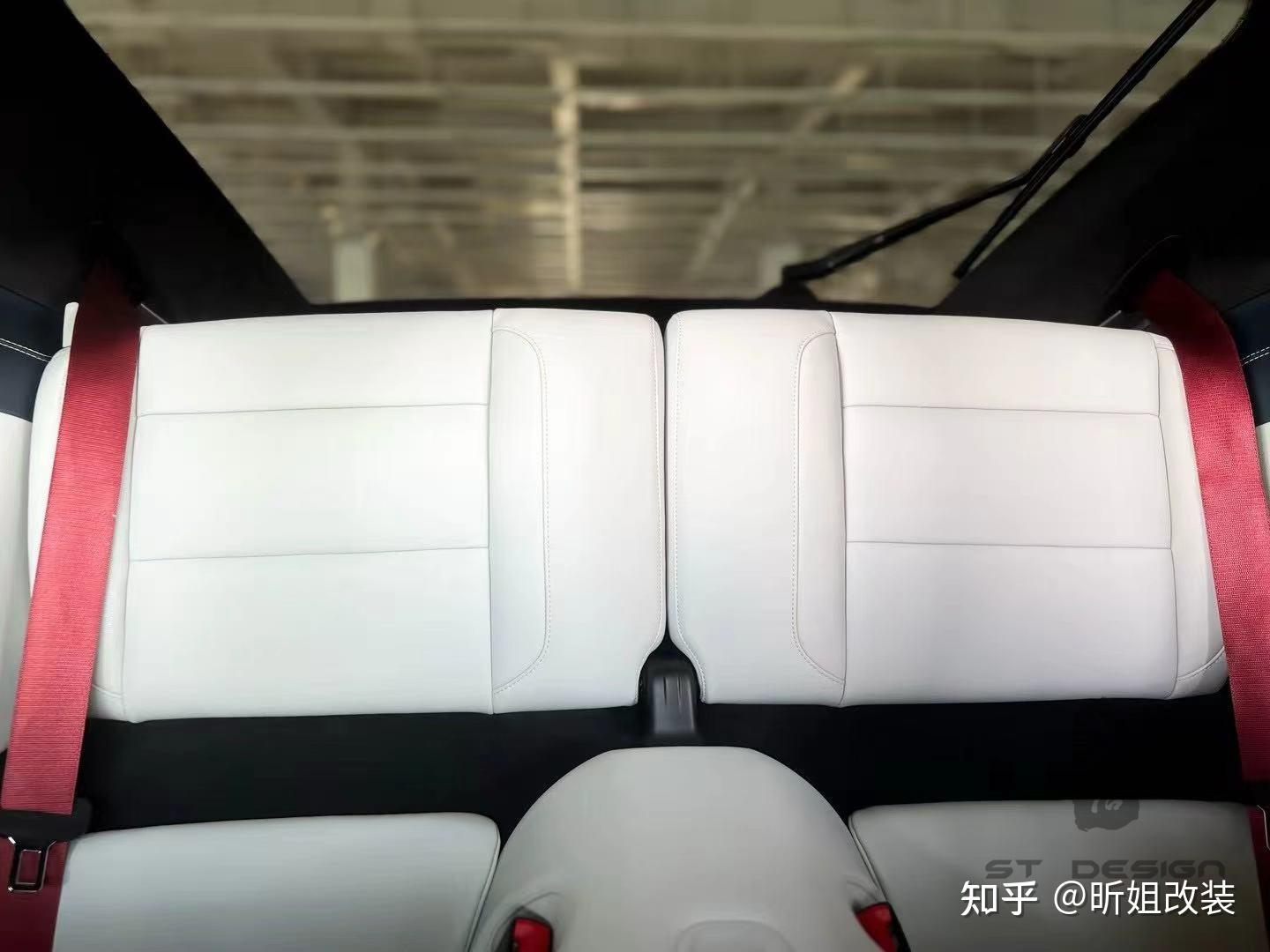 保时捷911内饰改装百科:从配色到工艺,打造专属高定座舱