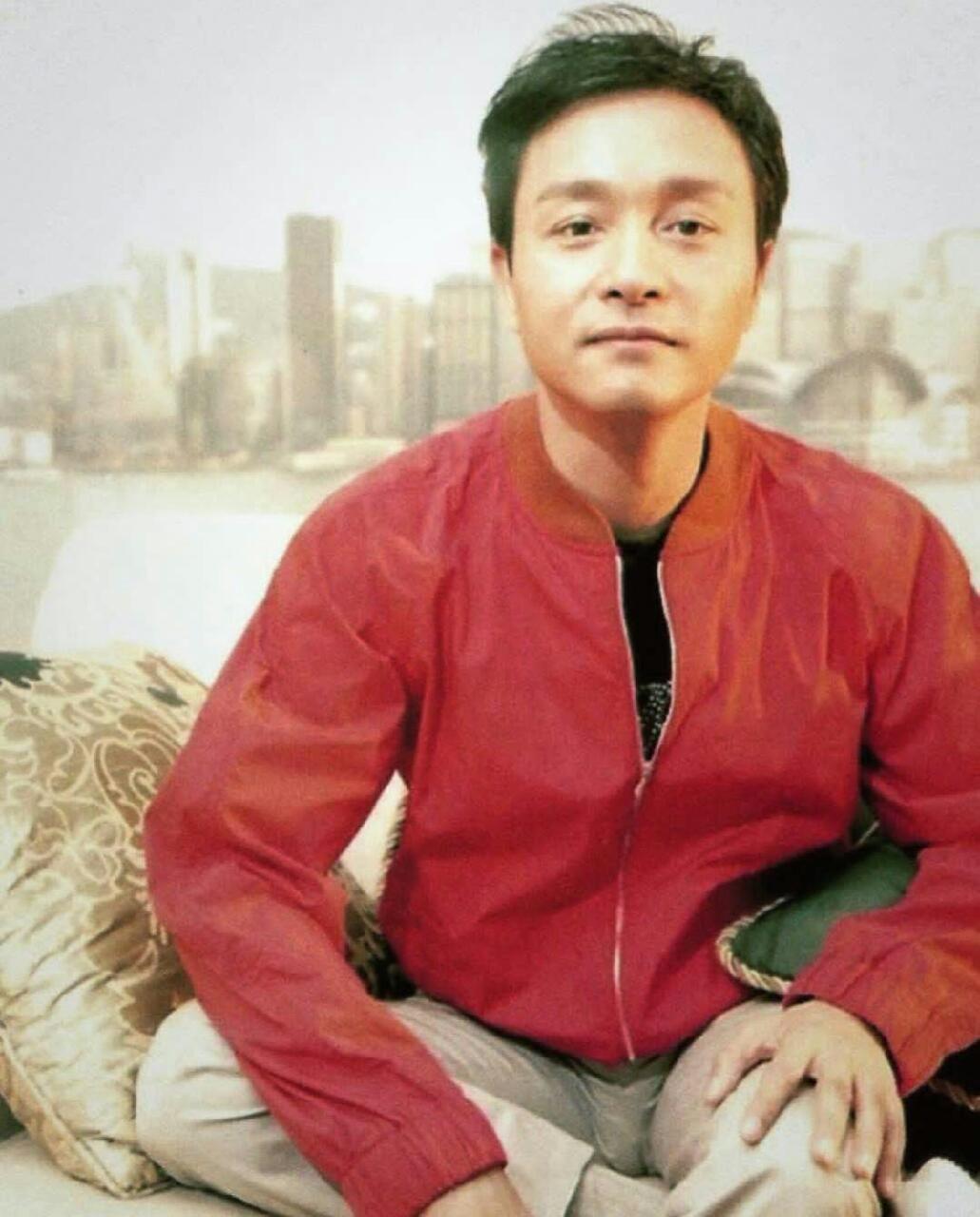 如何评价张国荣的穿搭?