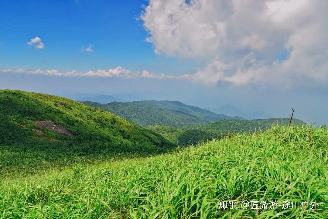 全球最美高铁线!一路连接青甘川,霸占中国95%的美景