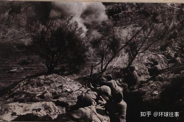 第三位这是一个光荣集体,"黄草岭英雄连".