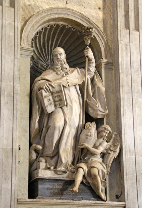 7.3.3 圣人雕像(14世纪)2:圣本笃(st.benedict)【498x730】上图:圣本笃(st.b