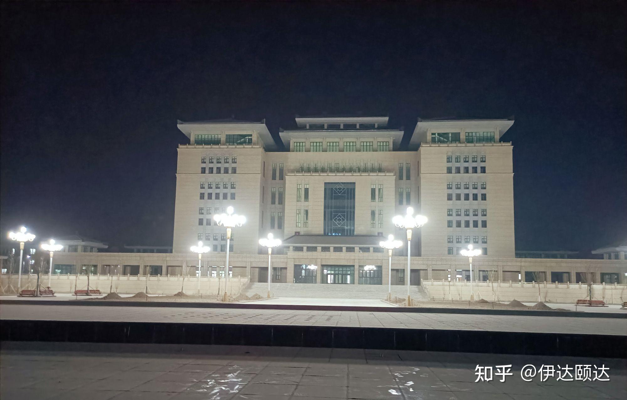 新疆政法学院校园图片图片