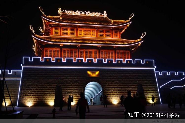 下图,东门城楼南侧面附录:2012.07