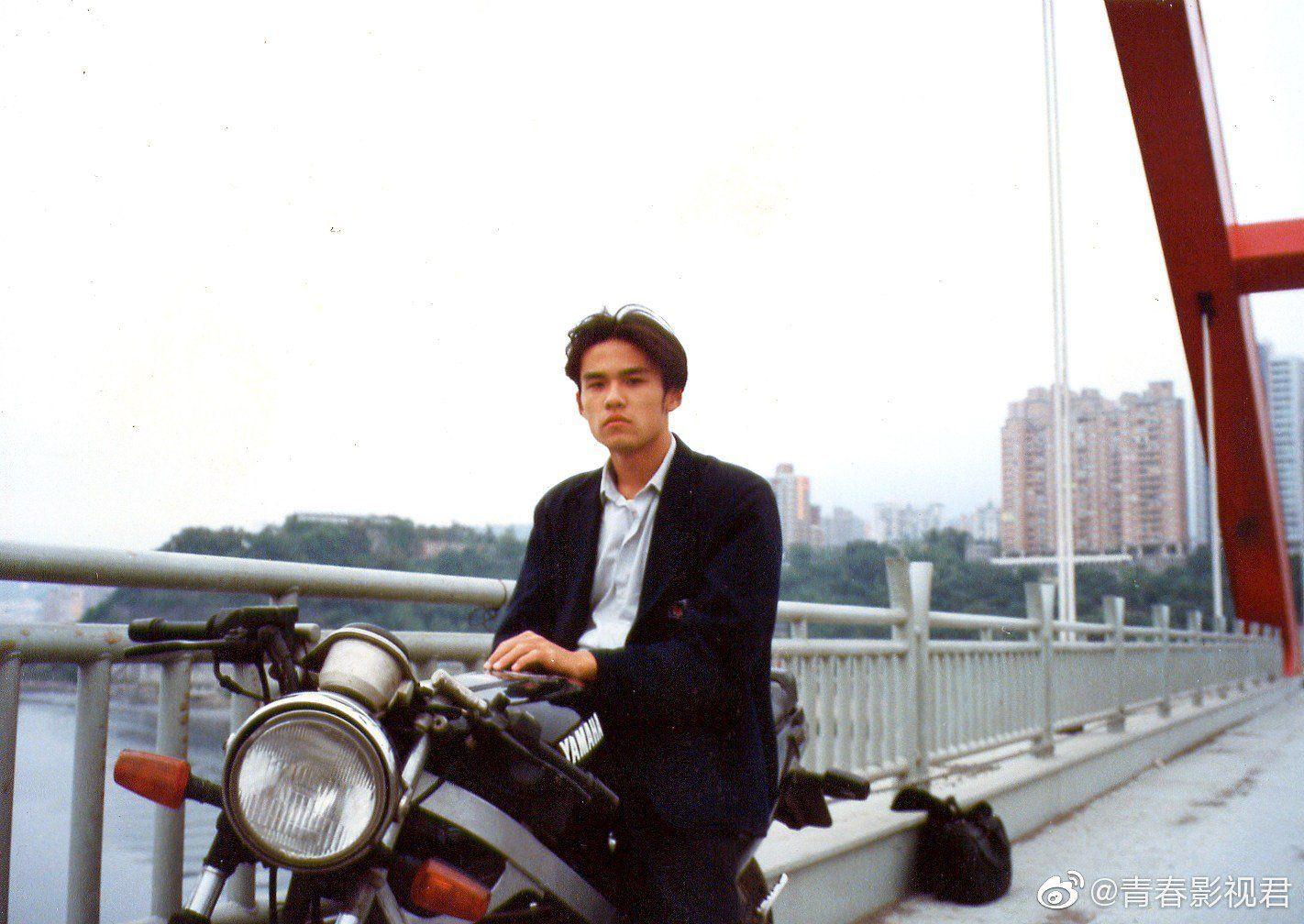 周杰伦早期有哪些好看的照片? - 知乎