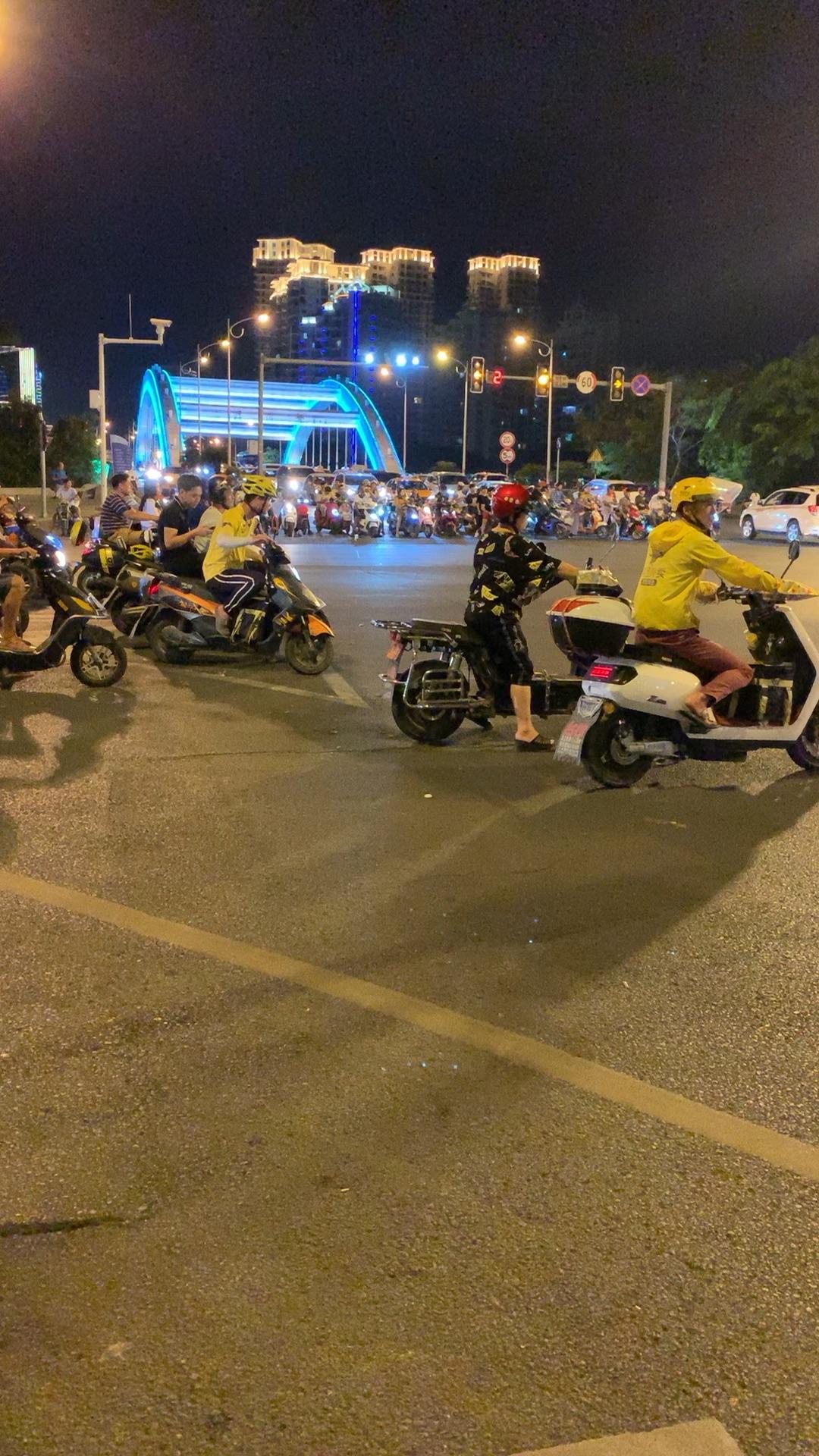 v2-5a3acb72c9fd1a41522eeb43d2c57983.jpg