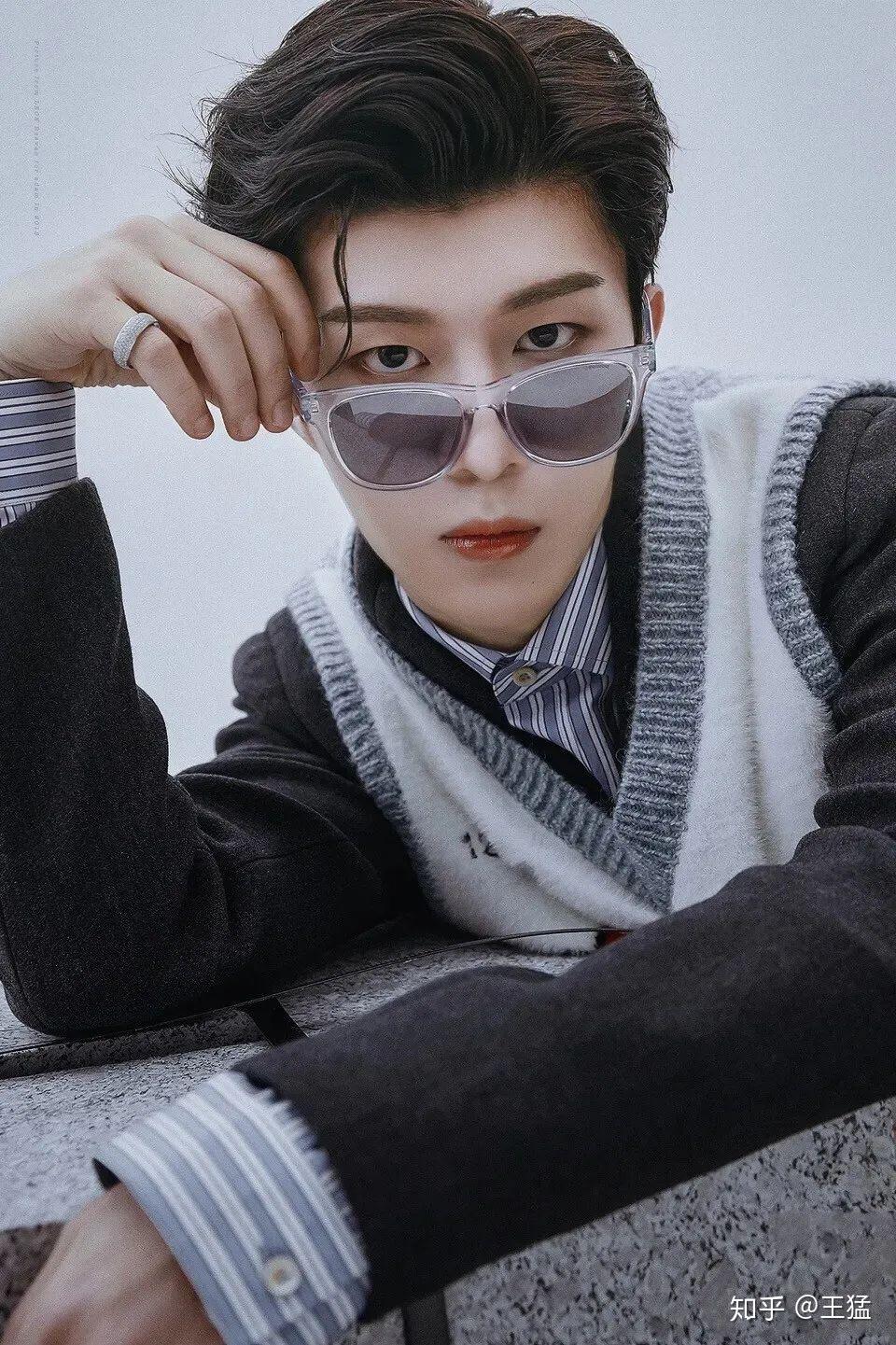 有没有一些范丞丞的高清壁纸? - 知乎
