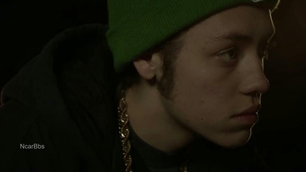 求无耻之徒利普伊恩或者卡尔的壁纸最好是剧照的那种