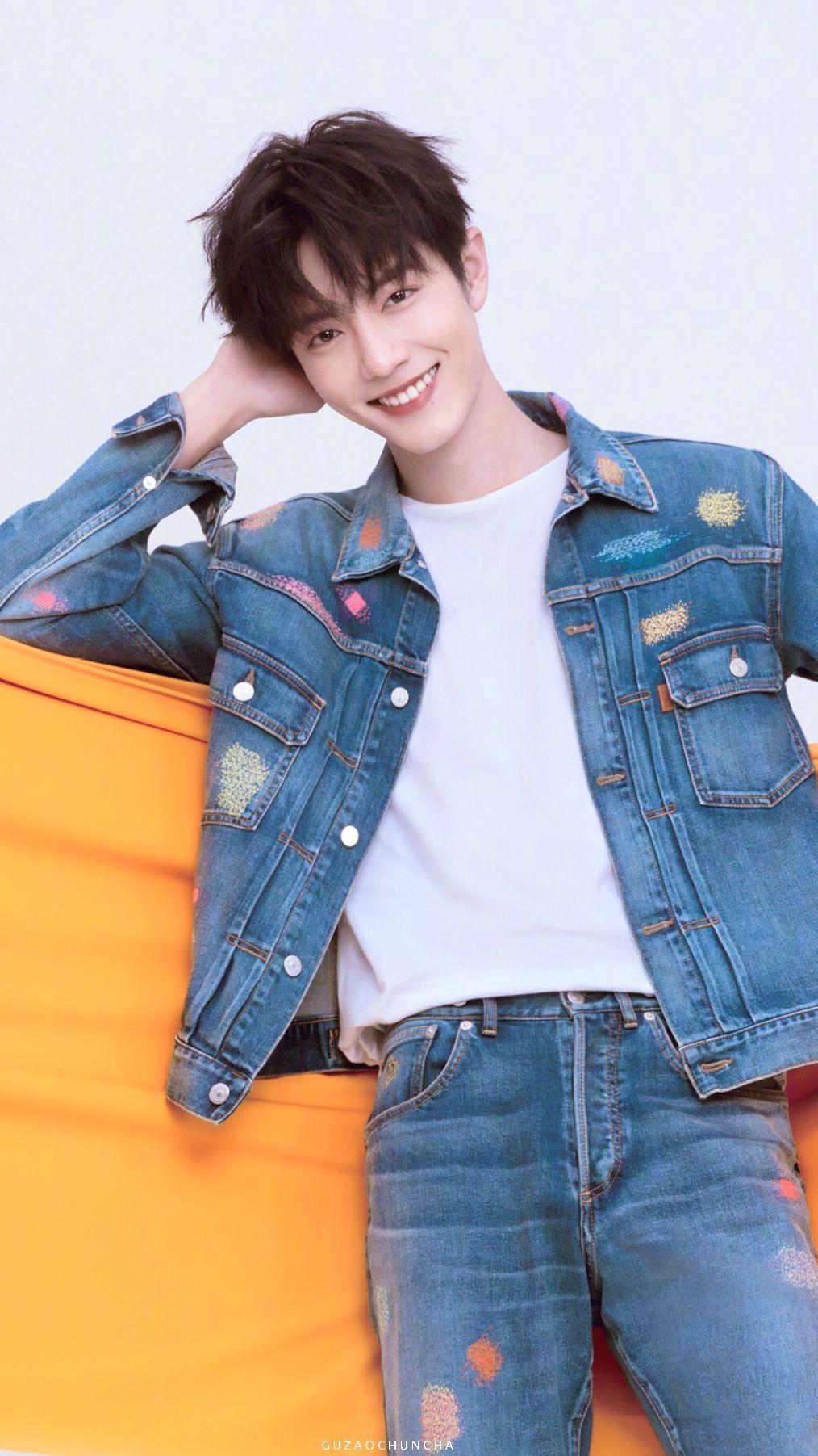 有没有肖战好看的照片可以当头像的那种? - 知乎