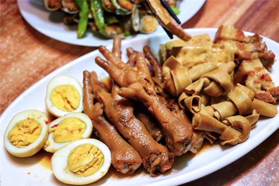 卤味拼盘卤香风味 v2-5a8e8301267824556ab7780cb05f2b60_r.jpg