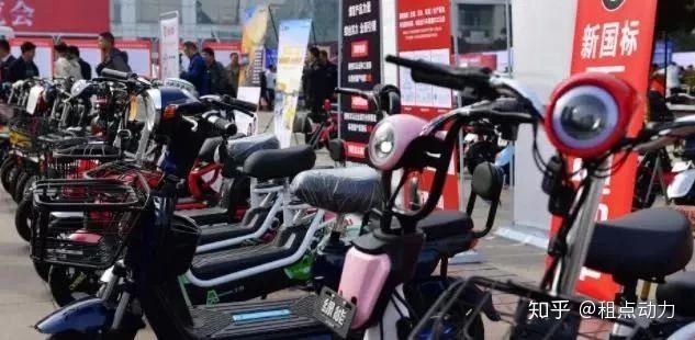 立马新国标电动车后座怎样拆 v2-5a92822288d11054f09d75cfb4cfea54_r.jpg