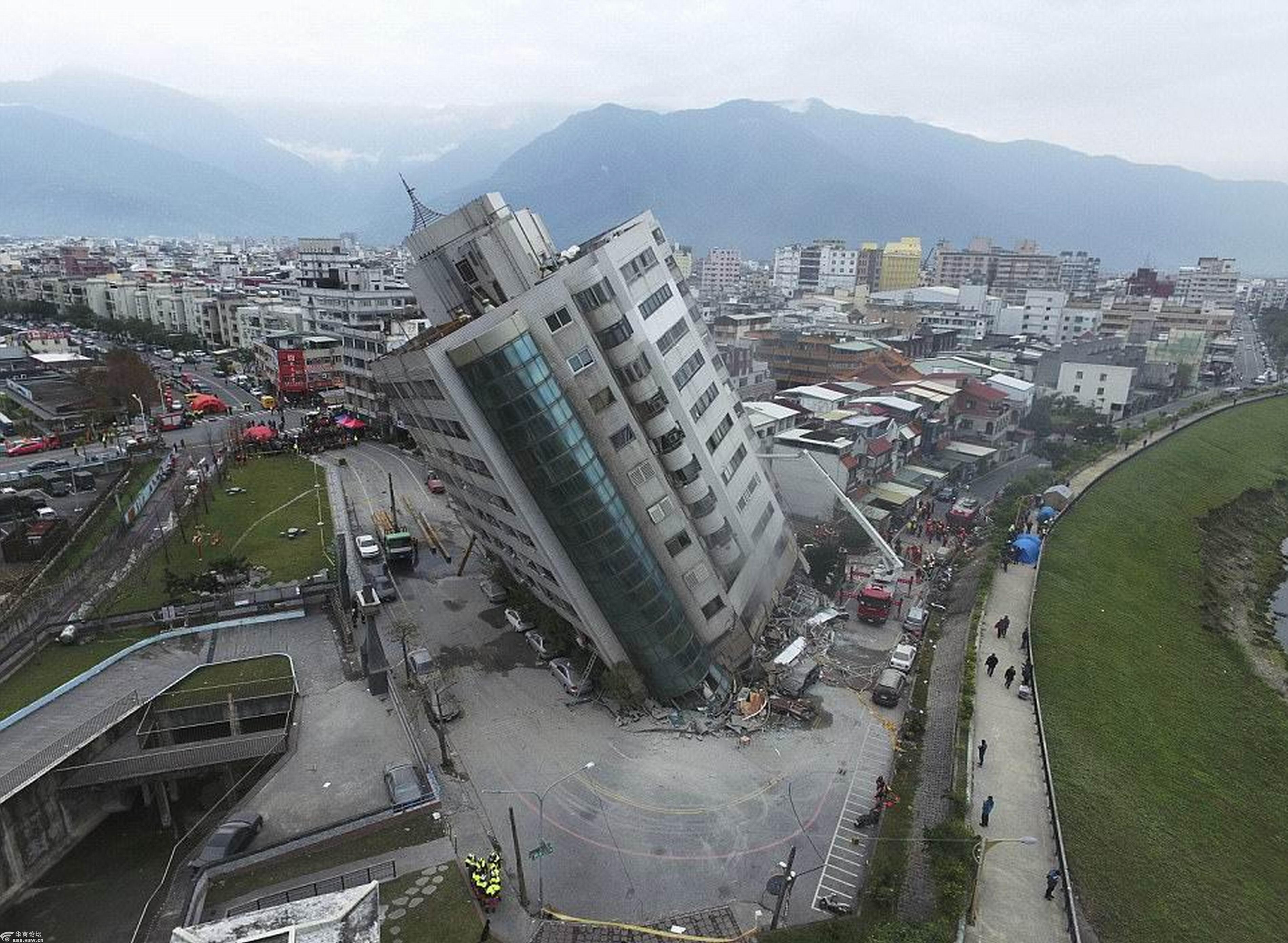 地震教室倒塌图片图片