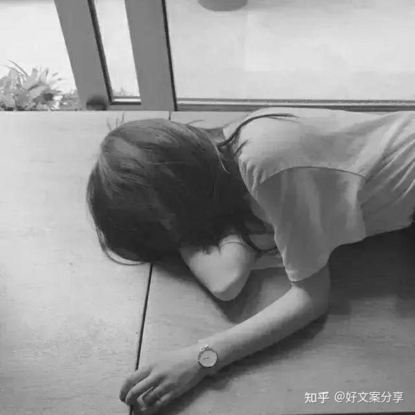 失望攒够了就不会有任何期待了(13句抖音上很火的短句子，当失望超过期望时，我便会变得冷漠无情)