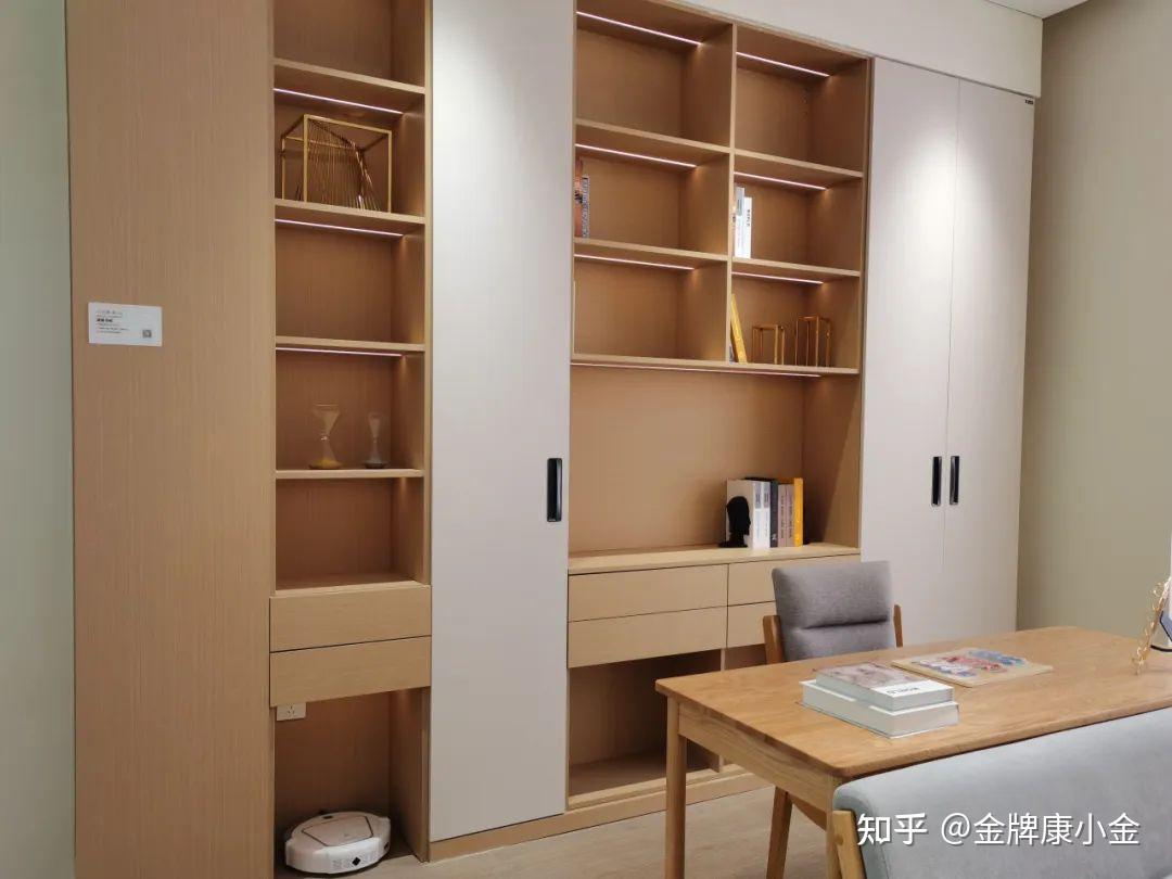 隐形适老，有爱更有尊严|适老改造设计之客厅空间篇 - 知乎