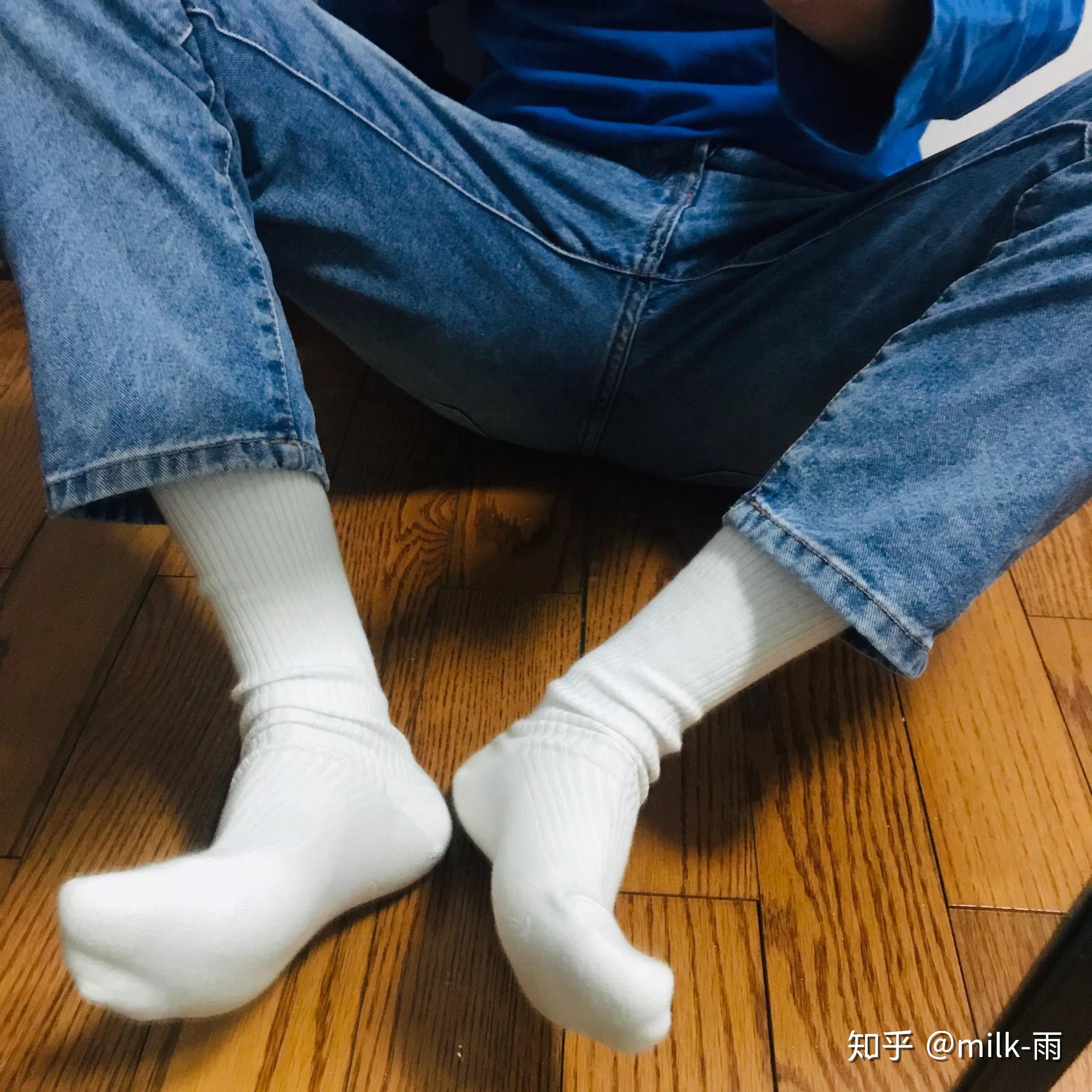男生穿白袜特别好看的是怎样的体验？ - 知乎