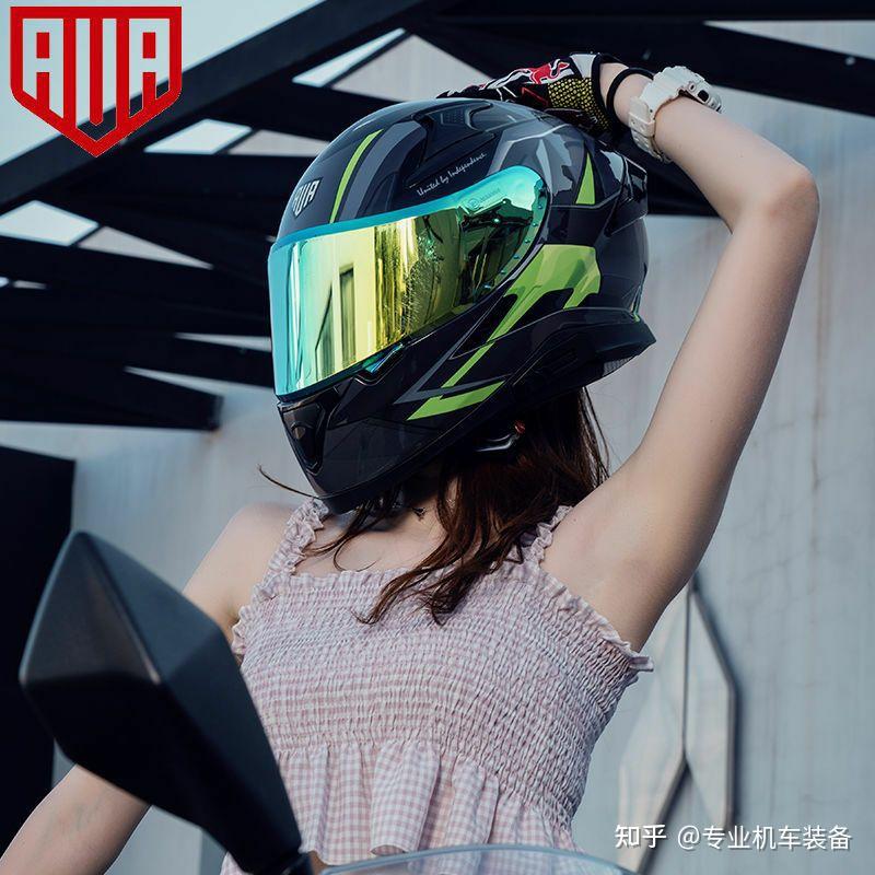 女骑手一枚,agv,shoei或者arai,可以推荐一款全盔吗?