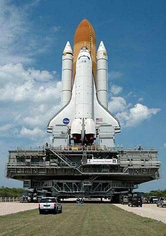 飞机竖起来能像火箭一样发射吗?