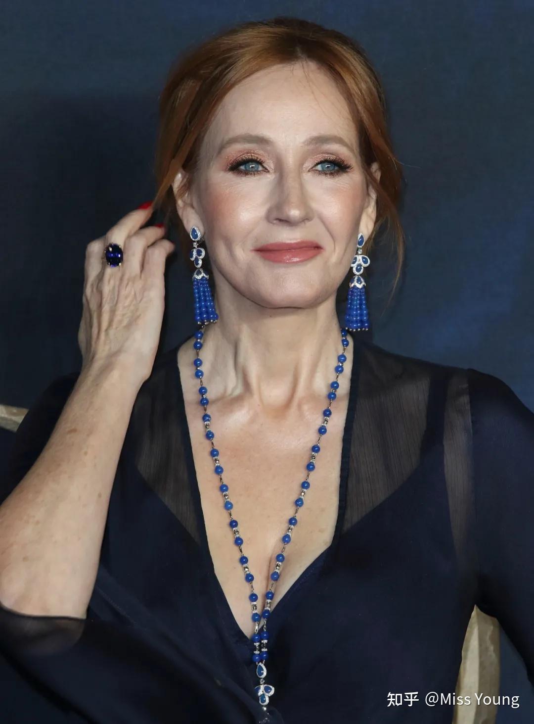 罗琳因对于边缘群体的言论,被两大《哈利·波特》粉丝网站「封杀」?