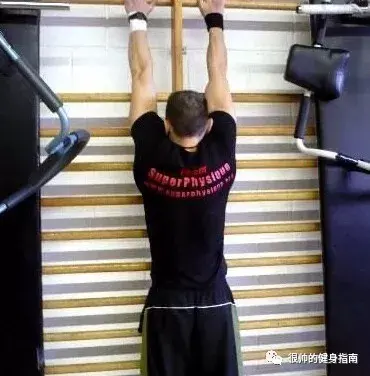 俯卧撑怎么练下胸肌发力 v2-5bd870f3fe5fc89ed7df51a099ecd75c_b.jpg